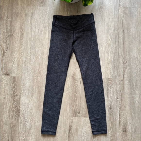 Ivivva Leggings Herringbone Print size 8 - Picture 4 of 6